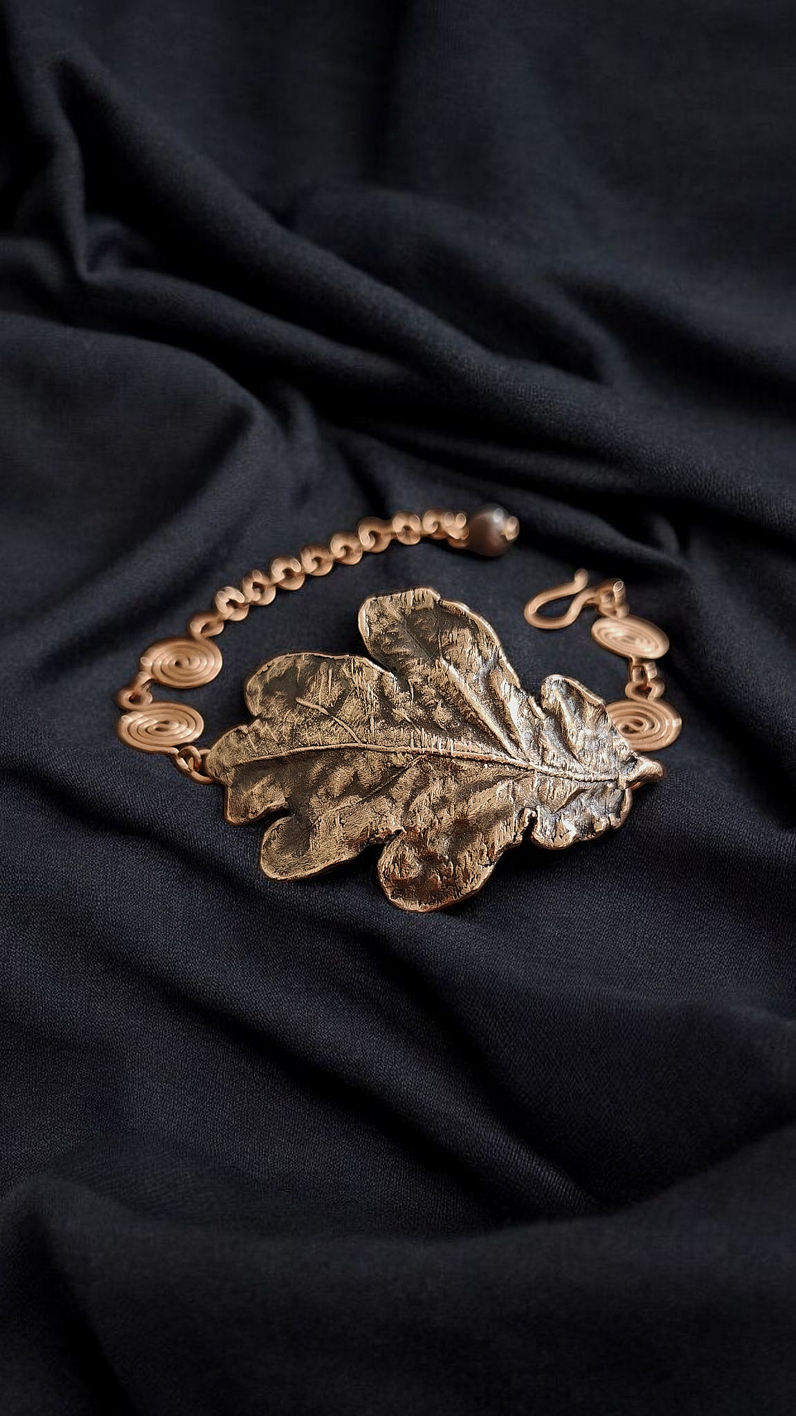 Oak Glow Copper Bracelet