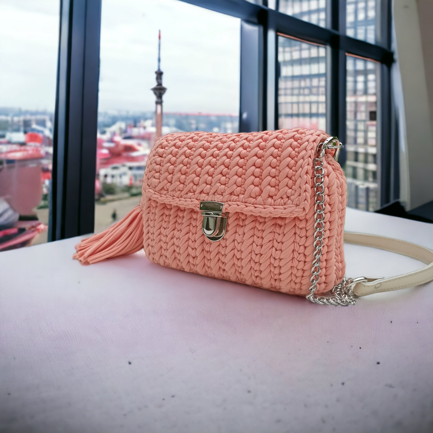 Blush Luxe knitted bag