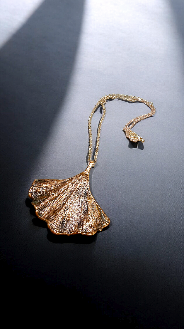 "Ginkgo leaf pendant"