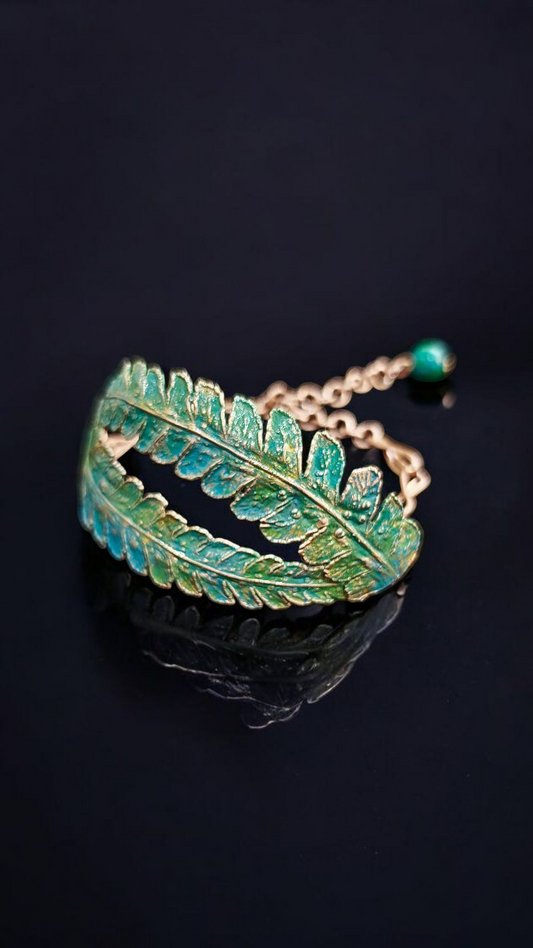 Dance of Spring — Copper Bracelet with Natural Agate Bead