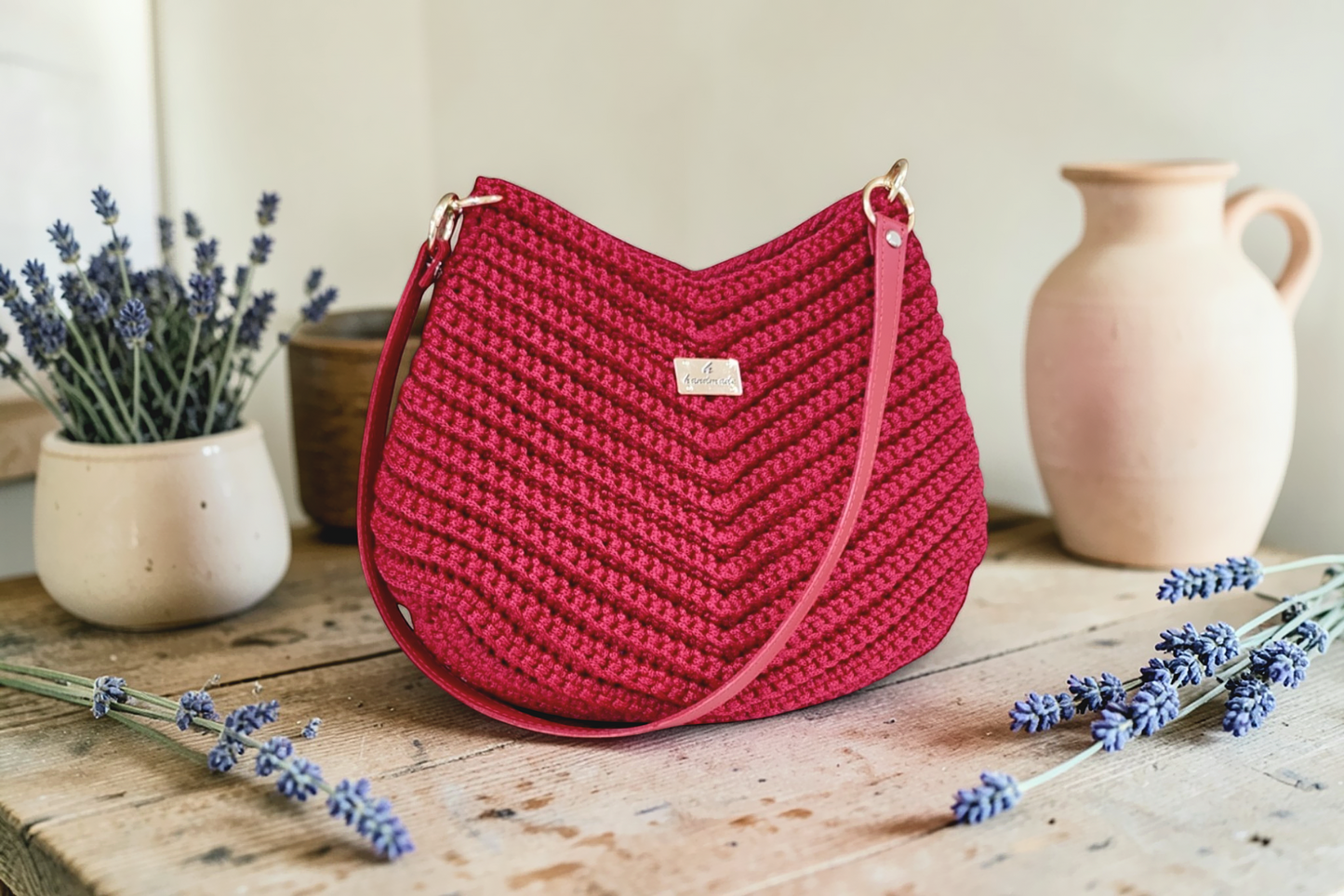 Accent Shoulder Bag – Ruby