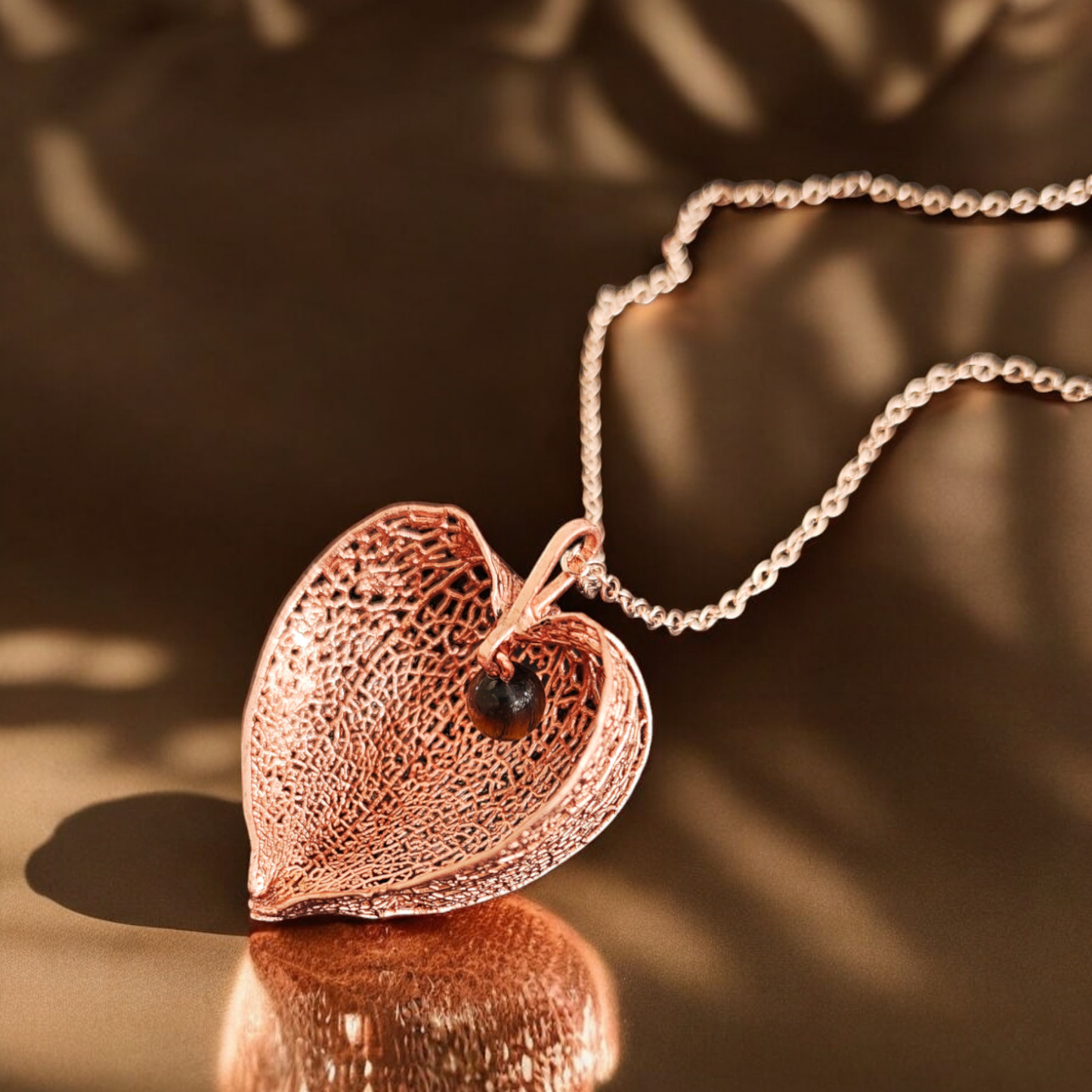 Pendant Physalis Mystery | Copper Pendant with Tiger’s Eye