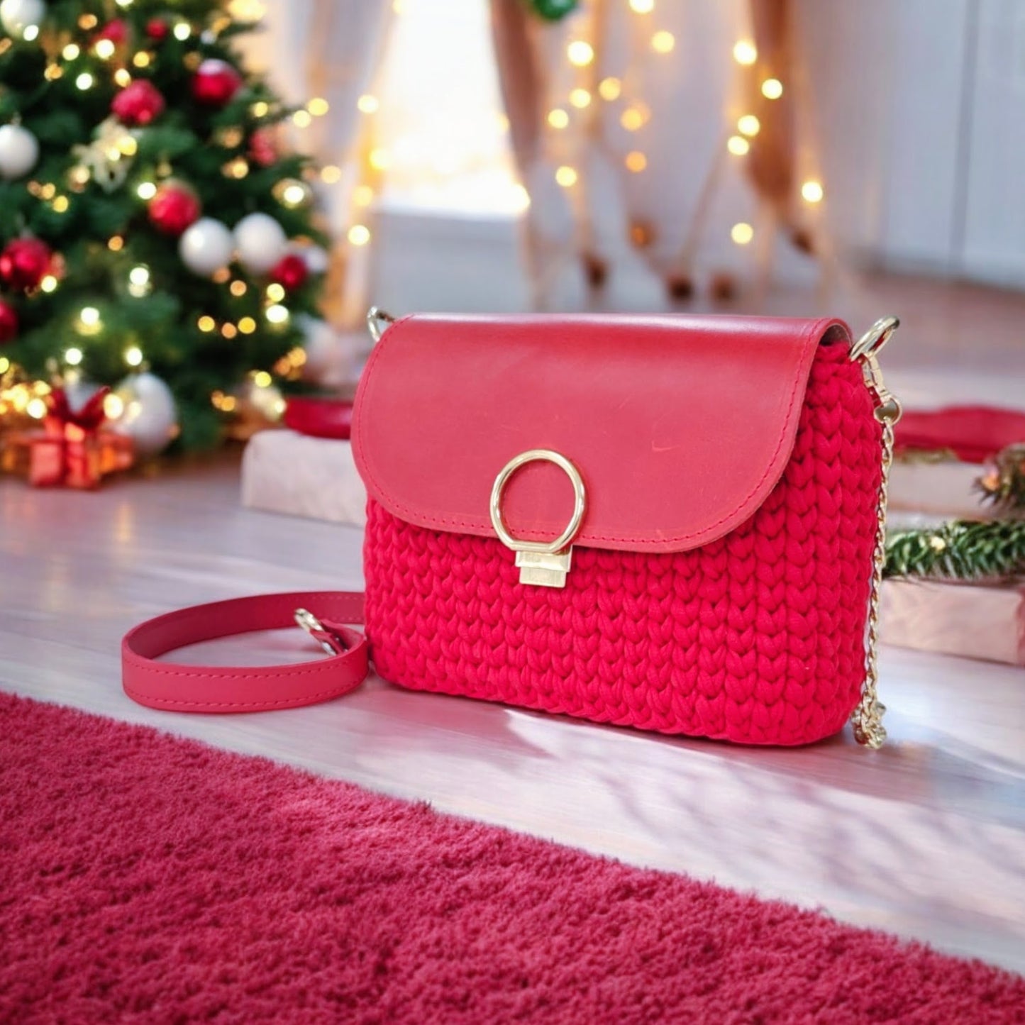 "Scarlet Charm" Knitted Crossbody Bag