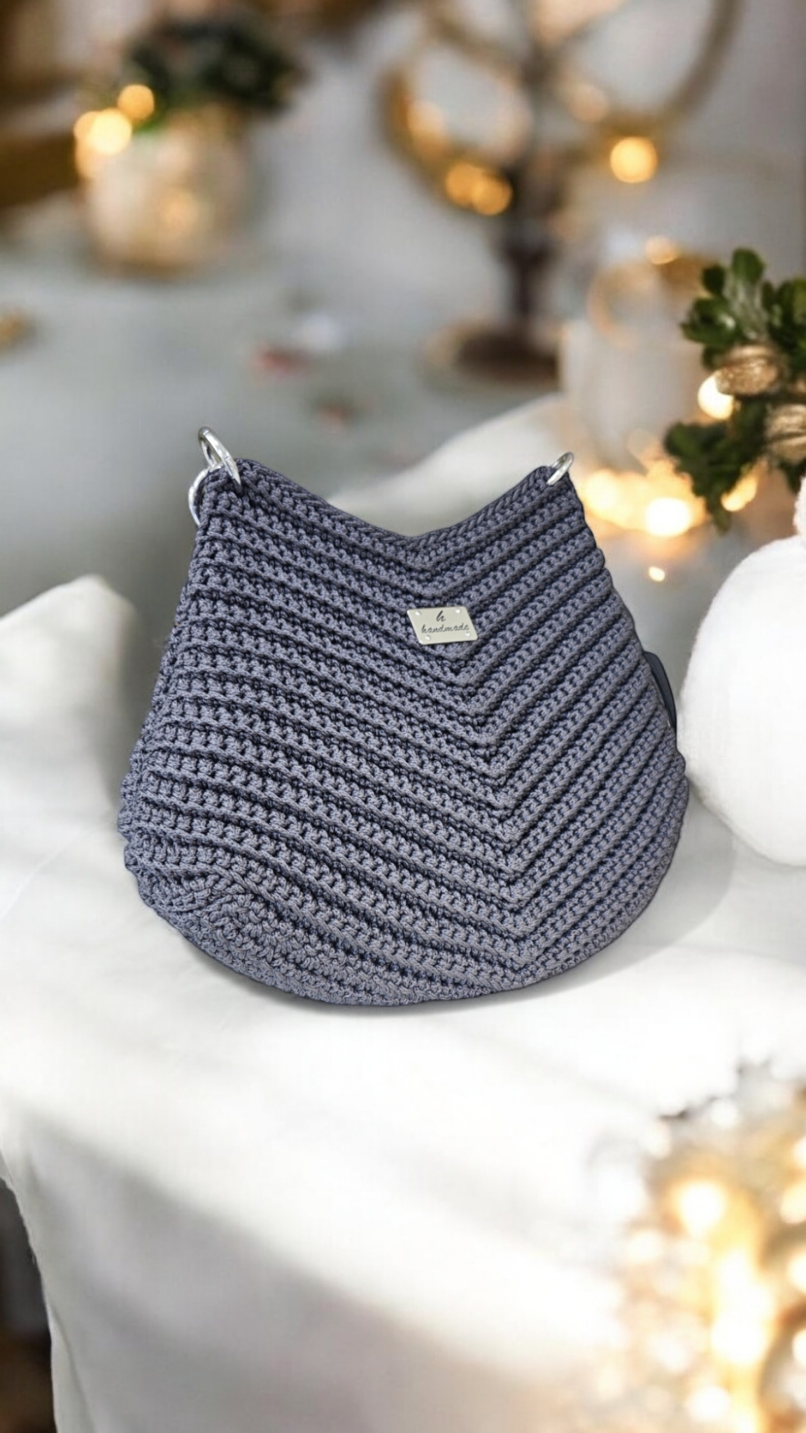 Accent Shoulder Bag – Graphite