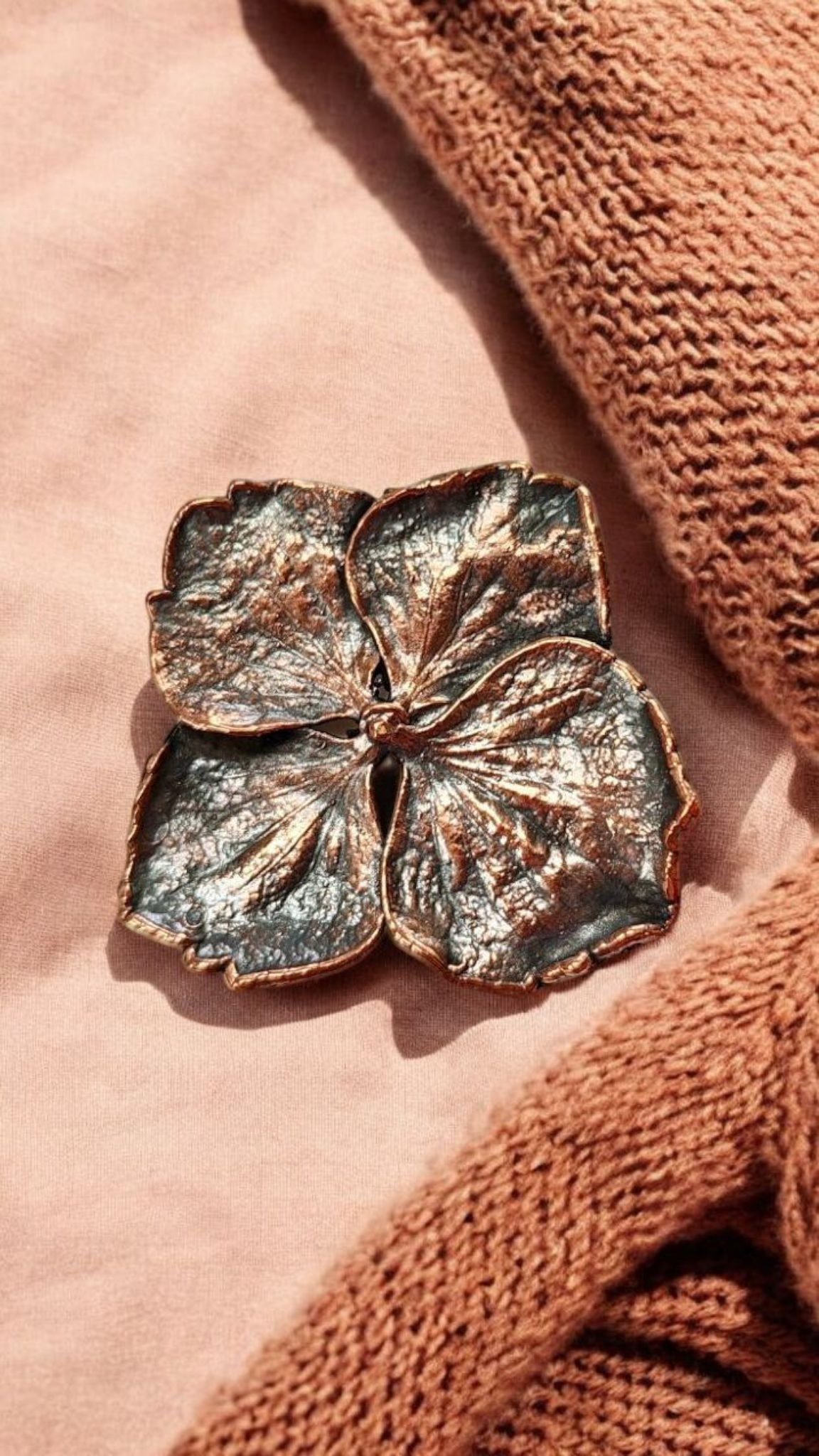 Vintage Hydrangea Flower Brooch – Handmade Copper Jewelry